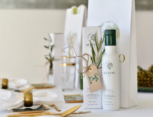 A premium organic extra virgin olive oil: the best gift for special occasions